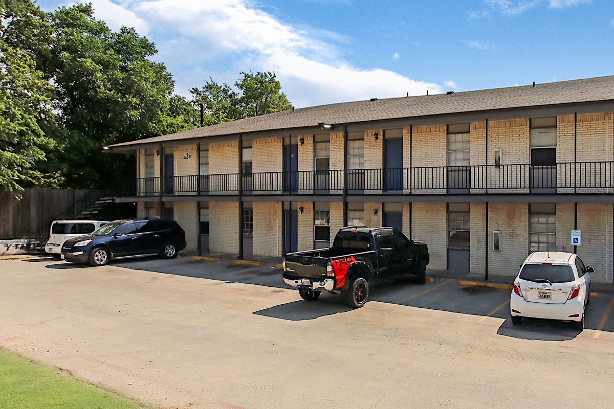 Grand Prairie Villas FluellenHoover Multifamily Group