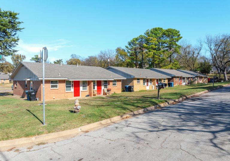 Denison Duplexes - Denison - 002