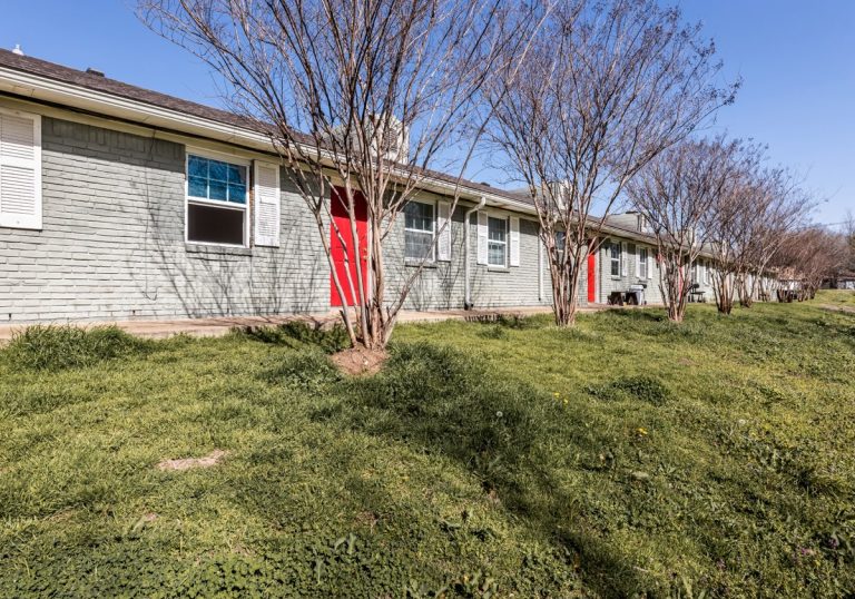 Willows - Corsicana - 001